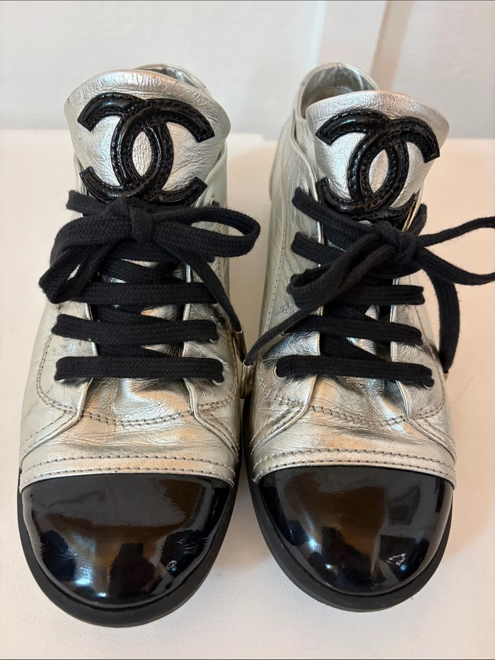 🩶🖤CHANEL🖤🩶 Silver Metallic Sneakers with Black Patent Toe and CC on tongue